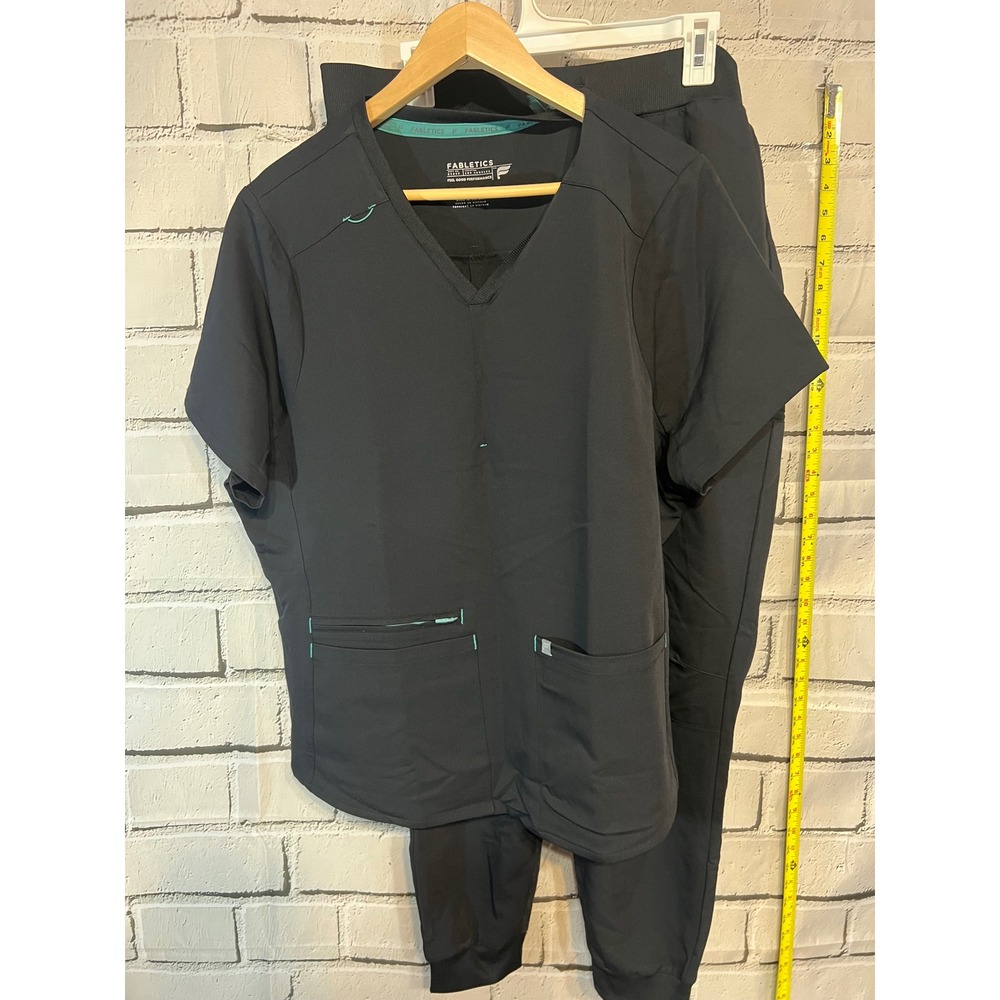 Fabletics Women Black Teal Scrub Set XXL 1X V-Neck Top Jogger Pants 2 Piece Set